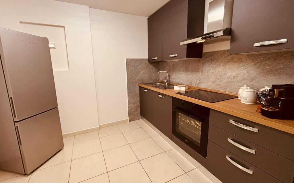 Cucina attrezzata, Mare di Roma 2
